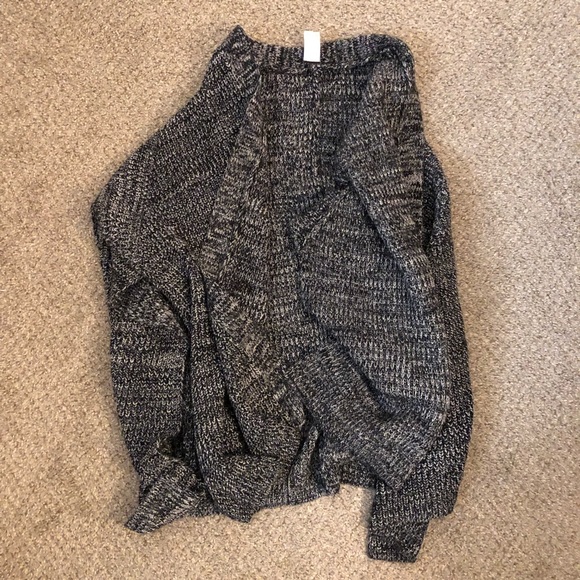 Rebecca Minkoff gray shawl cape - Picture 3 of 5